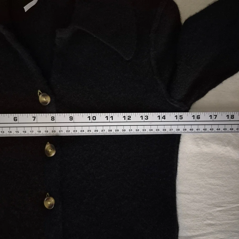 Free People Black 100% Cashmere Collared Cardigan Sweater Womens XS Quiet Luxury